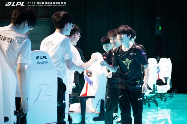 又吸引新玩 又吸引新玩