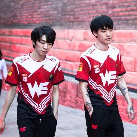 后点的盯人 后点的盯人